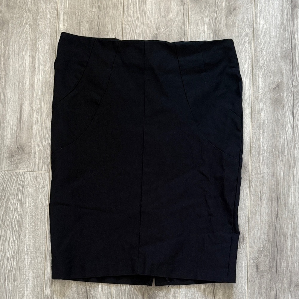 Elegant Black Women's Skirt